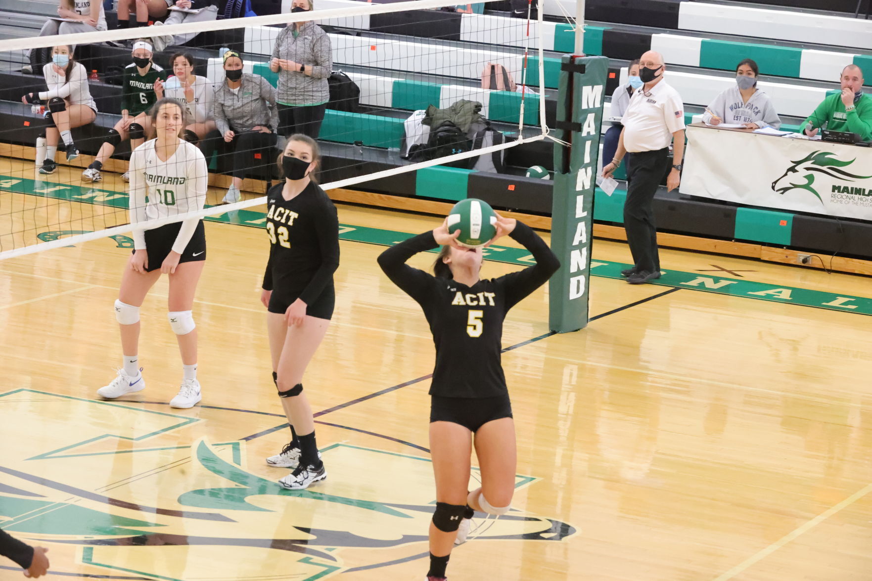 Mainland vs ACIT volleyball